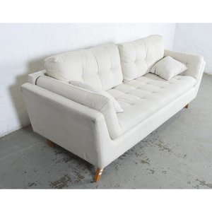 Sofá de Tres Cuerpos Tapizado en Tela Color Marfíl con Almohadones Capitoneados - imagen 3