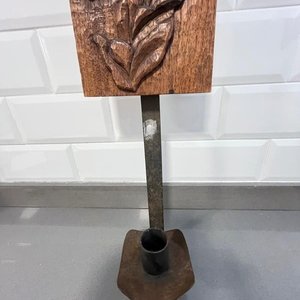 Talla de Madera con Girasoles y Portavelas - imagen 2