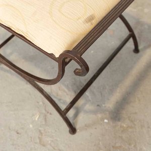 Banqueta Romana de Hierro con Asiento Desmontable y Detalles - imagen 2