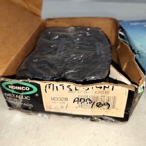 Lote de 5 Cajas de Pastillas de Freno para Mitsubishi y Otros Vehículos - imagen 3