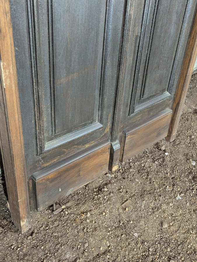 Puerta antigua de frente doble hoja y marco en cedro - imagen 6