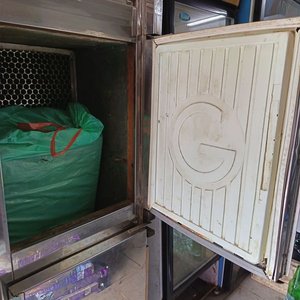 Heladera Gelopar de Acero Inoxidable, 4 Puertas, Funcionando - imagen 4