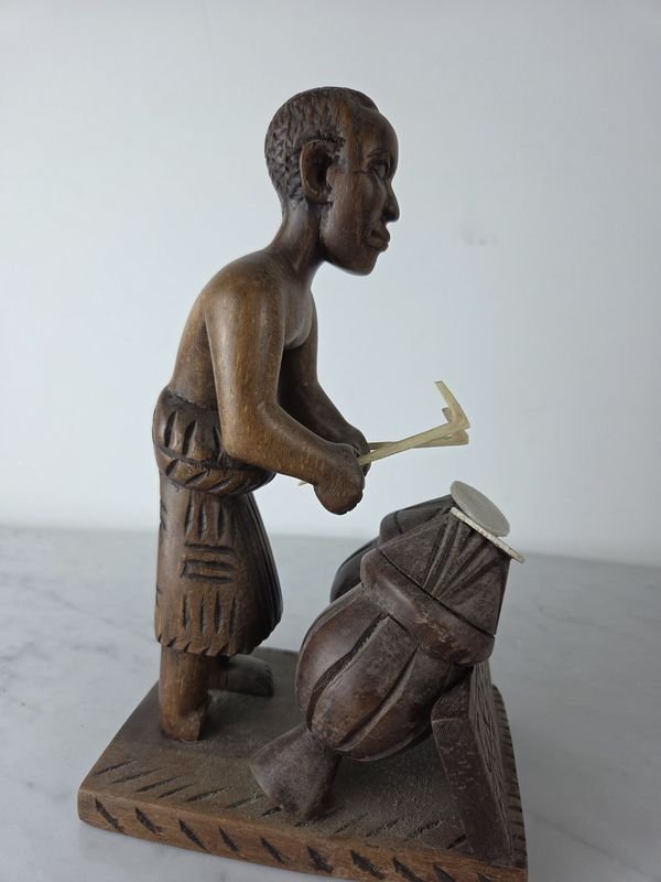 Escultura en madera dura africana - imagen 3