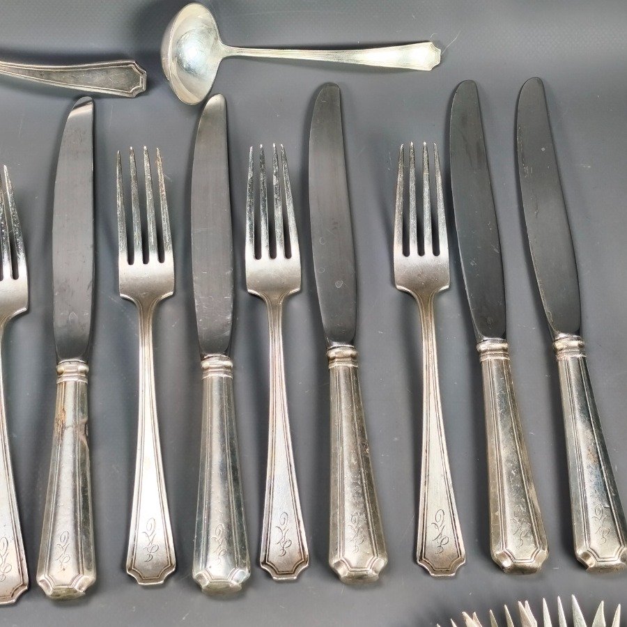 Item 18550 - Image 8