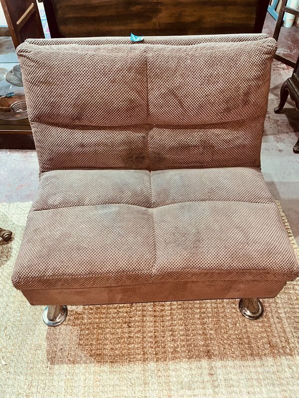 Item 846910 - Image 0