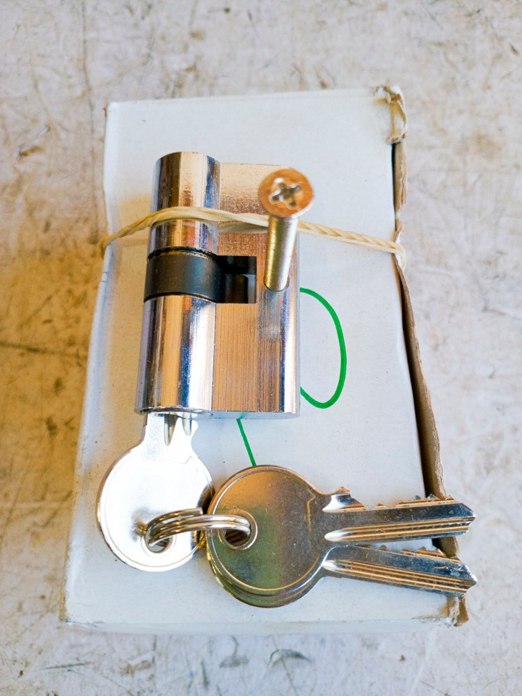 Item 489678 - Image 0