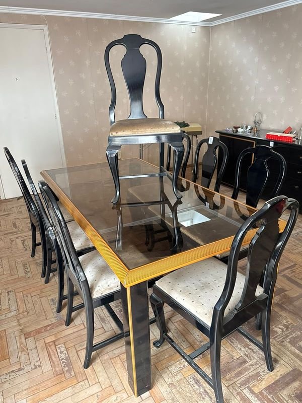 Juego de Comedor de 8 Sillas con Mesa y Tapa de Vidrio