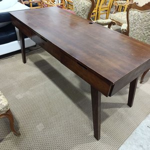 Escritorio Mid Century de Madera con Tres Cajones - imagen 4