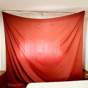 Juego de Cortinas y Fundas de Almohada Rojas - imagen 5