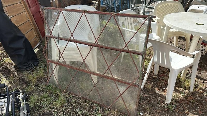 Item 897093 - Image 1