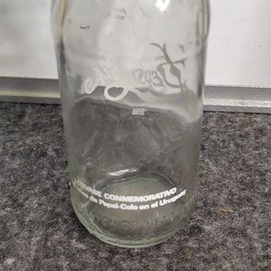 Botella Conmemorativa Pepsi Cola 30 Años "Año 1898" - imagen 2