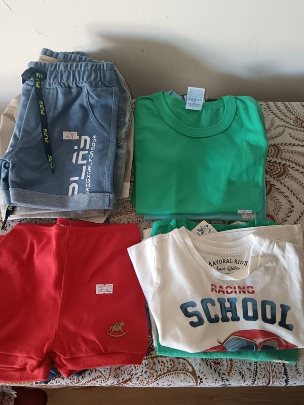 Remeras de manga corta y larga, jogging y shorts musculosos - imagen 2