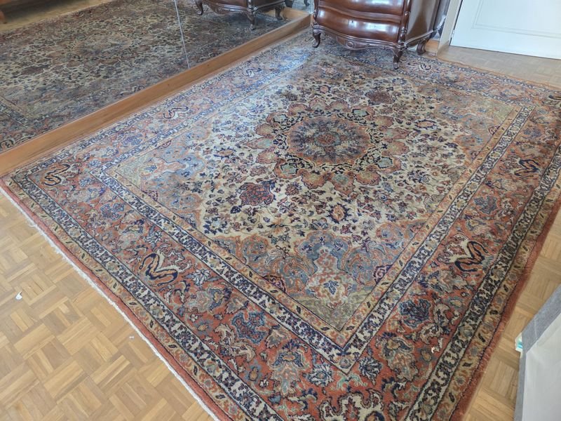 Lote siguiente: Gran alfombra Persa en lana