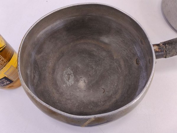 Pots with Lids and Kitchen Utensils - imagen 14