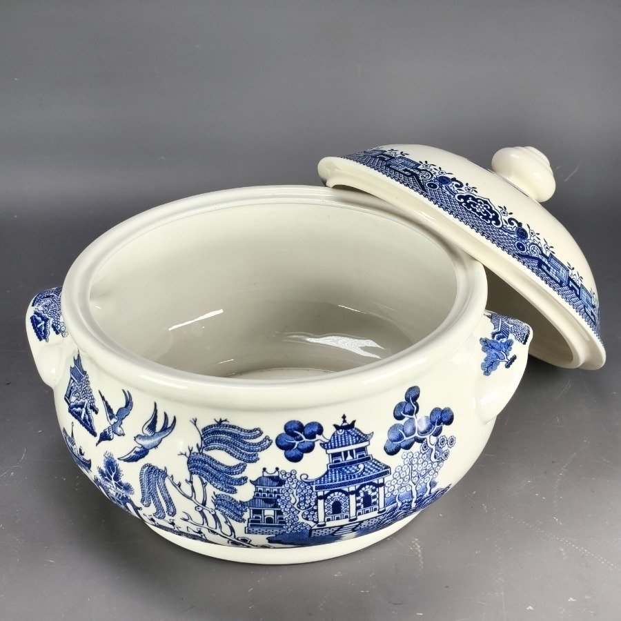 Potes y tazas de porcelana inglesa Churchill con diseño Willow - imagen 4