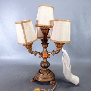 Lámpara de mesa antigua de madera tallada dorada a la hoja con cuatro luces - imagen 6