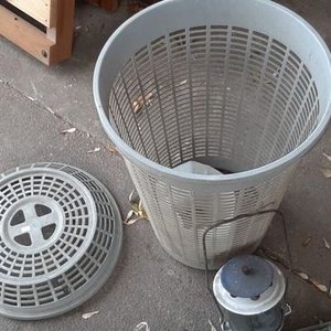 Canasto de PVC con Caños de Piscina y Farol a Gas - imagen 3