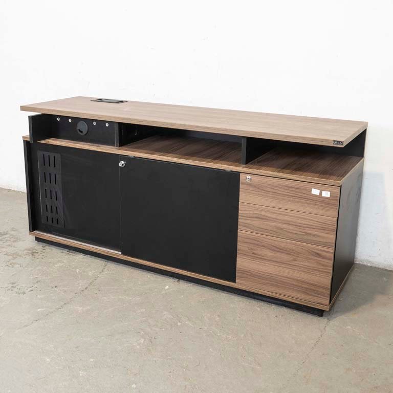 Rack Ufficio en MDF Melamínico con Puertas Corredizas y Cajones