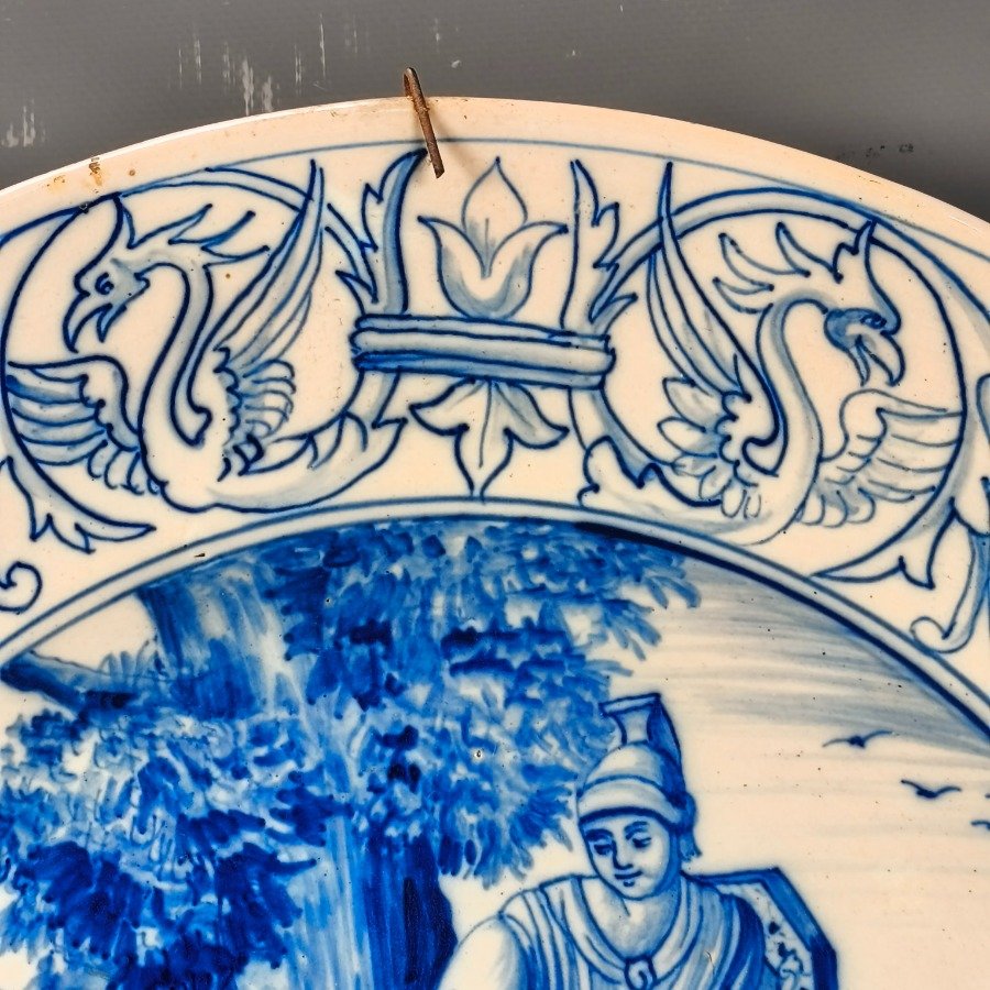 Plato decorativo en cerámica vidriada pintado a mano - imagen 5
