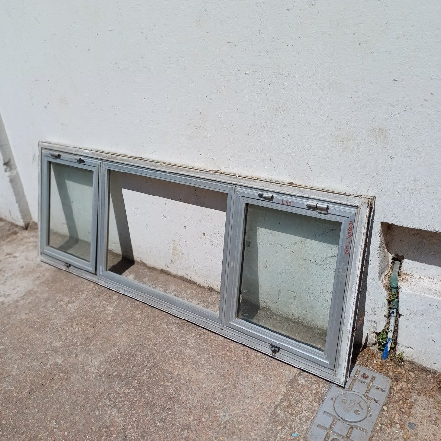 Item 16709 - Image 2