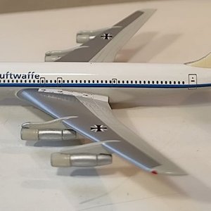 Maqueta Avión Boeing 707-300 Luftwaffe Escala 1/400 Herpa - imagen 1