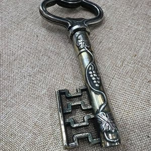 Llave Decorativa Abrebotellas y Sacacorchos Metálico Estilo Vintage - imagen 7