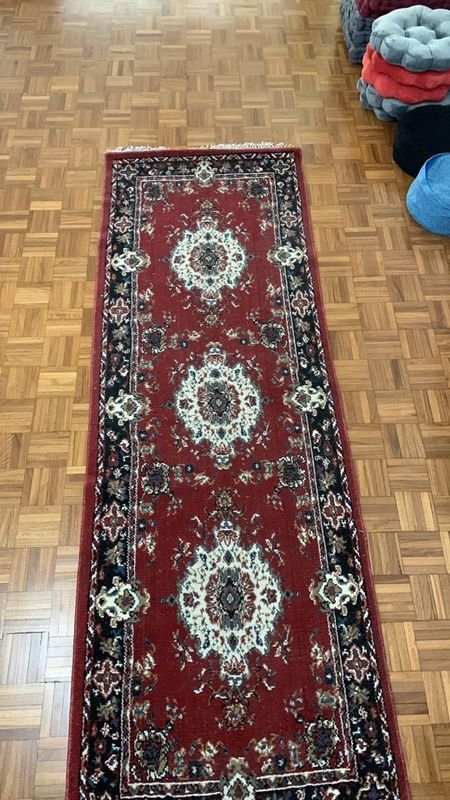 Lote siguiente: Alfombra caminero estilo persa de alta calidad