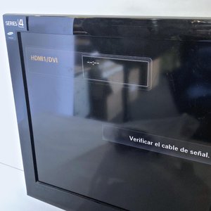 Televisor Samsung LCD 32" Serie 4 con Sintonizador Ledstar y Accesorios - imagen 3
