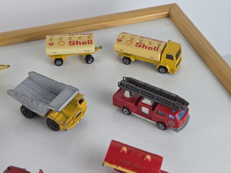 Colección de juguetes Majorette en excelente condición - imagen 3