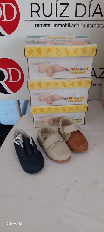 Lote anterior: Calzado de Talla 18 en Venta