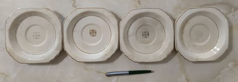 Platillos de loza INGLESA; Thomas Hughes & Son (con manchas) - imagen 1