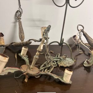 Lote de Candeleros y Lámparas Antiguas - imagen 4