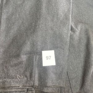 Lote siguiente: Pantalón de Vestir Gris Talle 58 Nuevo