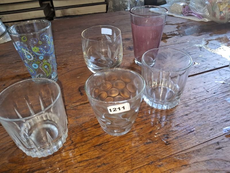 Lote anterior: Lotes de vasos de vidrio varios