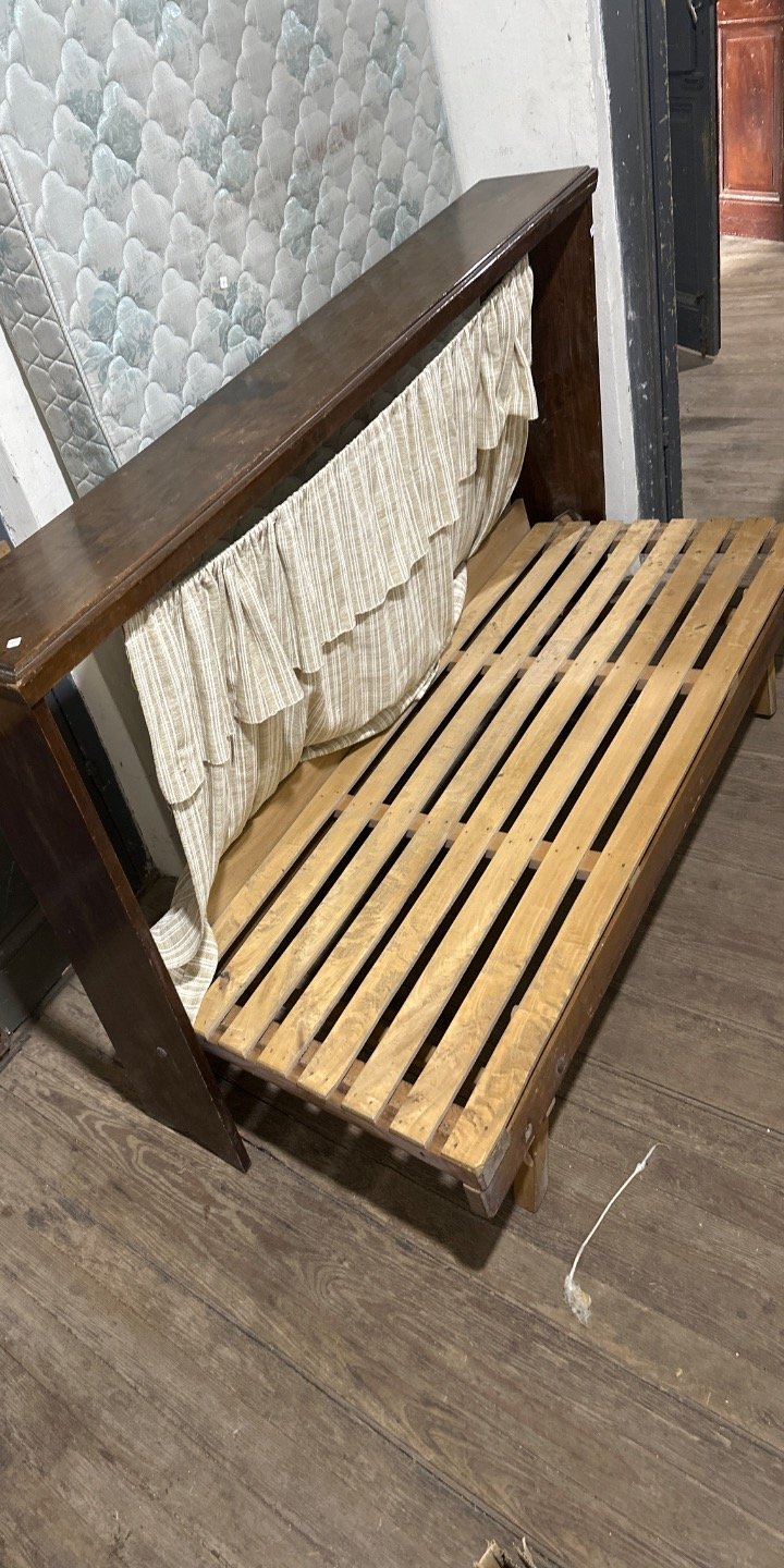 Item 62696 - Image 0