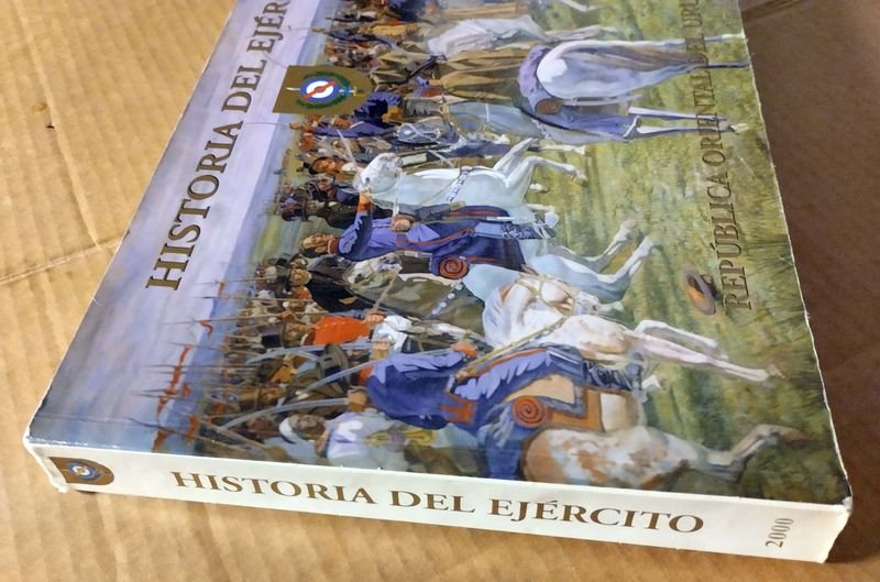 Libro de Historia del Ejército - República Oriental del Uruguay - imagen 9