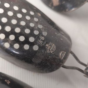 Juego de 4 Hormas para Zapatos Vintage de Metal - imagen 3