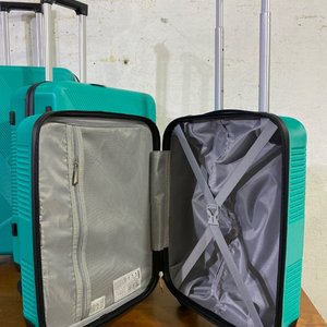 Juego de 3 Valijas Rígidas Turquesa con Ruedas (20, 24 y 28 Pulgadas) - imagen 3