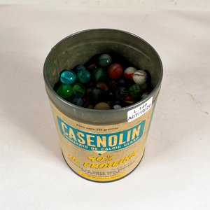 Lote anterior: Lote de Bolitas Antiguas de Vidrio en Lata "Casenolin"