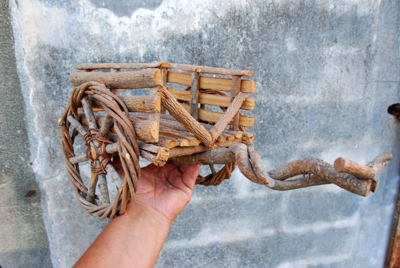 Item 881848 - Image 1