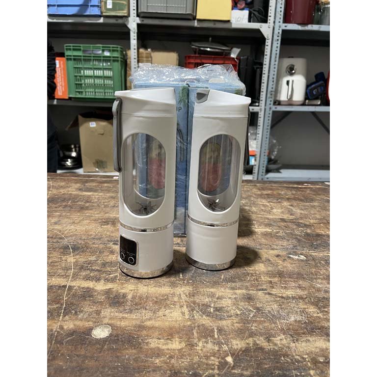 Juguera Portátil Eléctrica Blanca en Caja (2 Unidades)