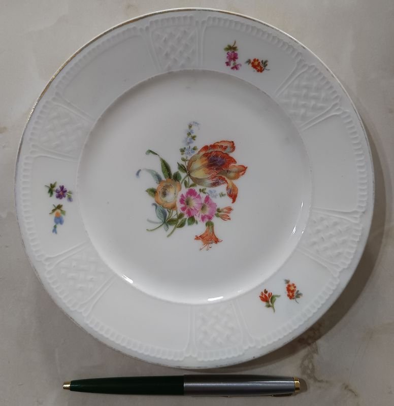 Platillo de Porcelana Checoslovaca con Decó Floral - imagen 1