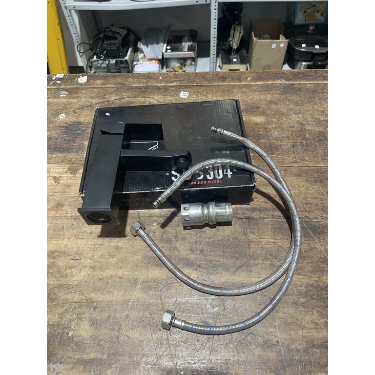 Item 2104984 - Image 0