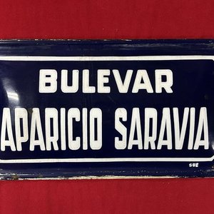 Chapa de Calle "Bulevar Aparicio Saravia" Antigua - imagen 3