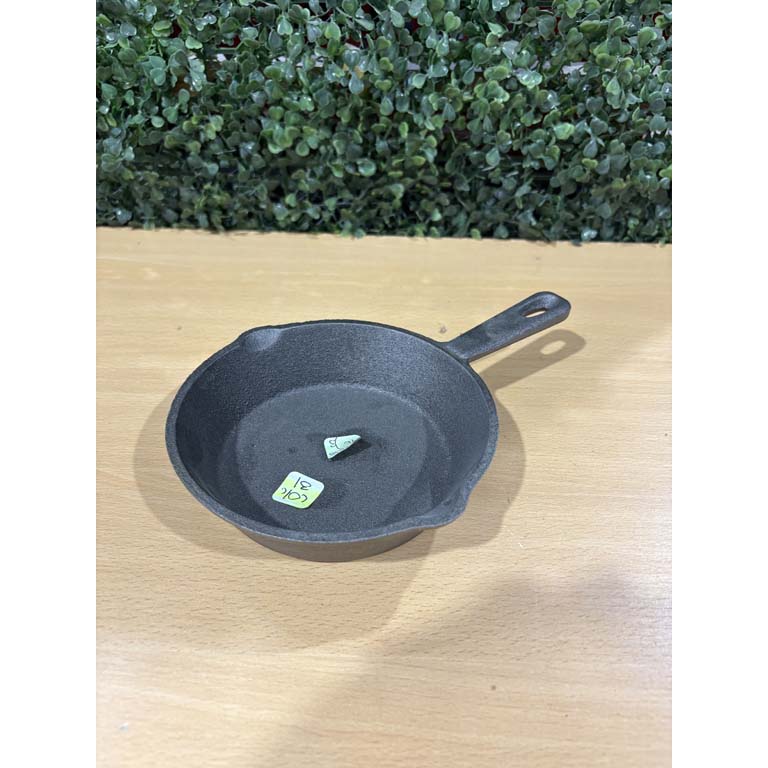 Lote siguiente: Sartén de hierro para cocinar con estilo