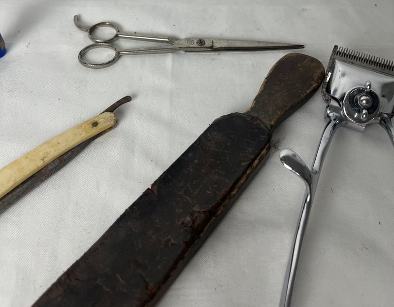 Kit de barbería vintage con herramientas de corte y cuidado - imagen 3