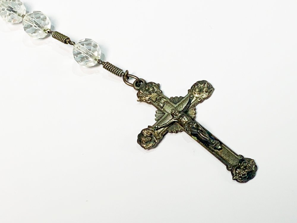 Rosario de cristal con crucifijo en metal - imagen 2