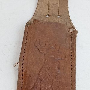 Cuchillo de Caza Tramontina Hoja Inoxidable con Vaina de Cuero Labrada - imagen 4