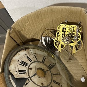 Lote anterior: Reloj de Pared Antiguo con Mecanismo a la Vista