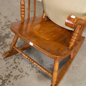 Mecedora Windsor de Madera con Almohadones - imagen 3